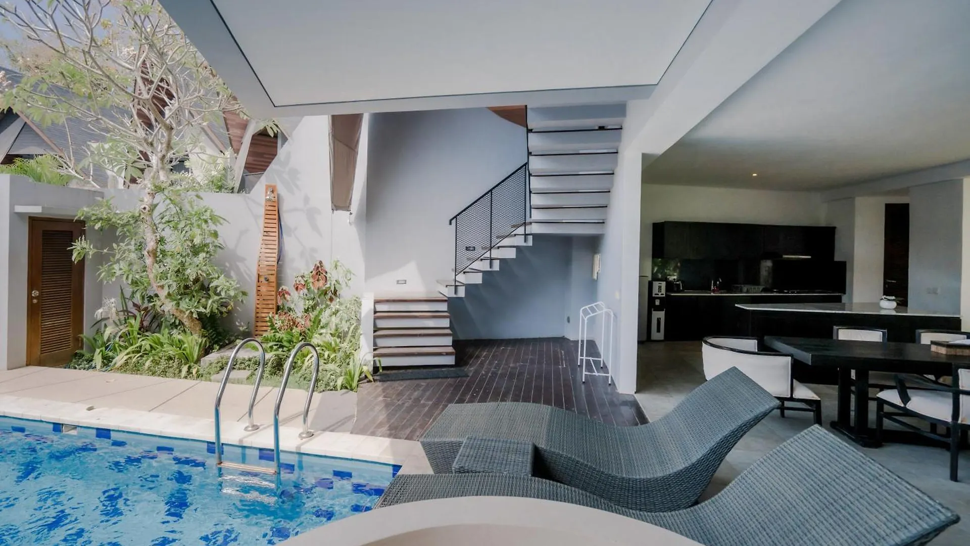 The Lavana Goms Villa Nusa Dua - 2 Bedroom Villa Indonesia
